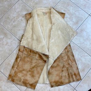 Gianni Bini Faux Fur Vest